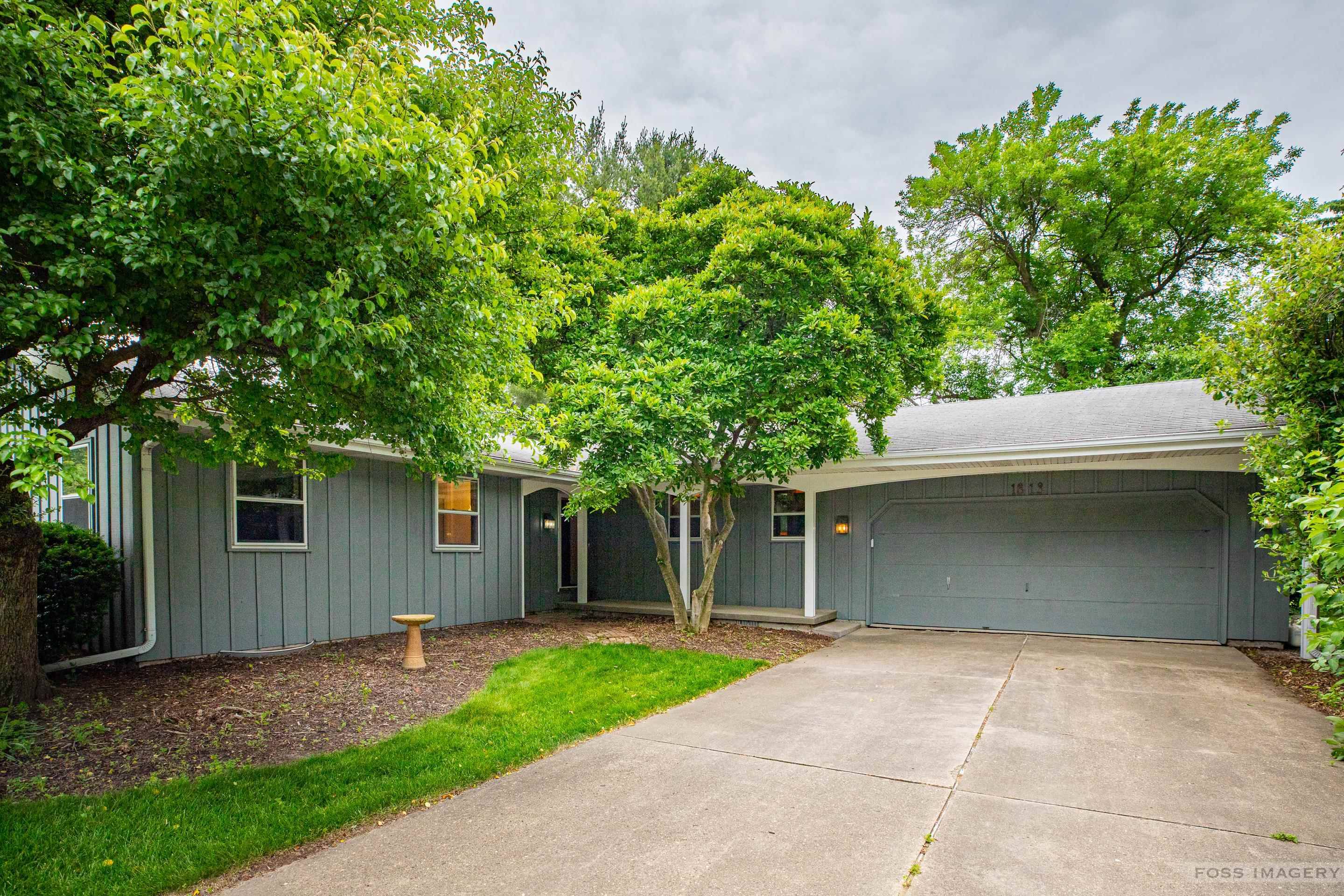 1813 Countryside Drive, Middleton, WI 53562