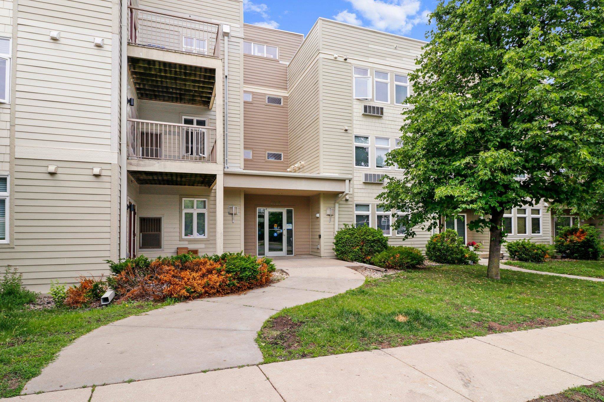 Madison, WI 53719,8206 Starr Grass Drive #311
