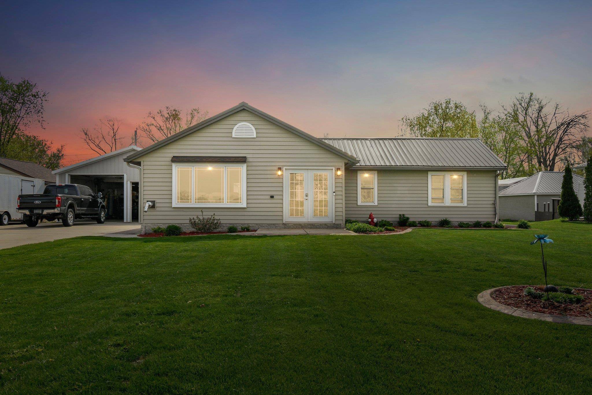 N2482 Rock River Road, Fort Atkinson, WI 53538