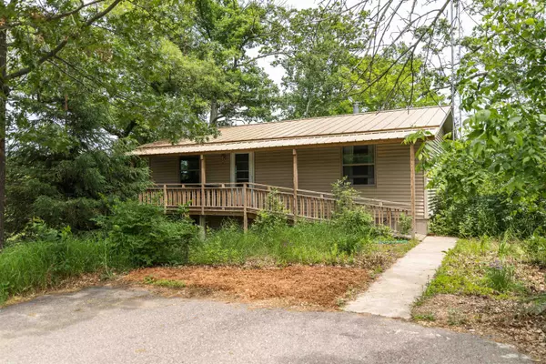 N5642 8th Drive, Westfield, WI 53964