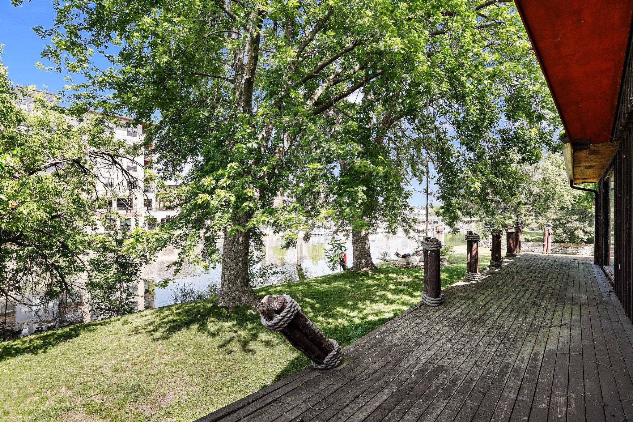 Monona, WI 53716,6411 Winnequah Road