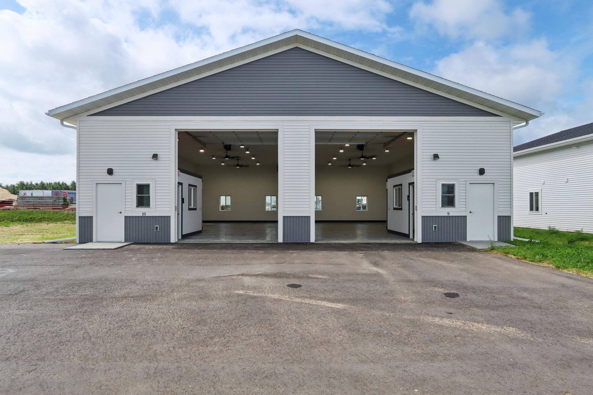 Reedsburg, WI 53959,Unit #9 407 S Wengel Drive #9