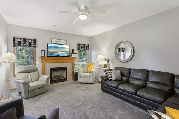 5672 Ambrosia Terrace, Mcfarland, WI 53558