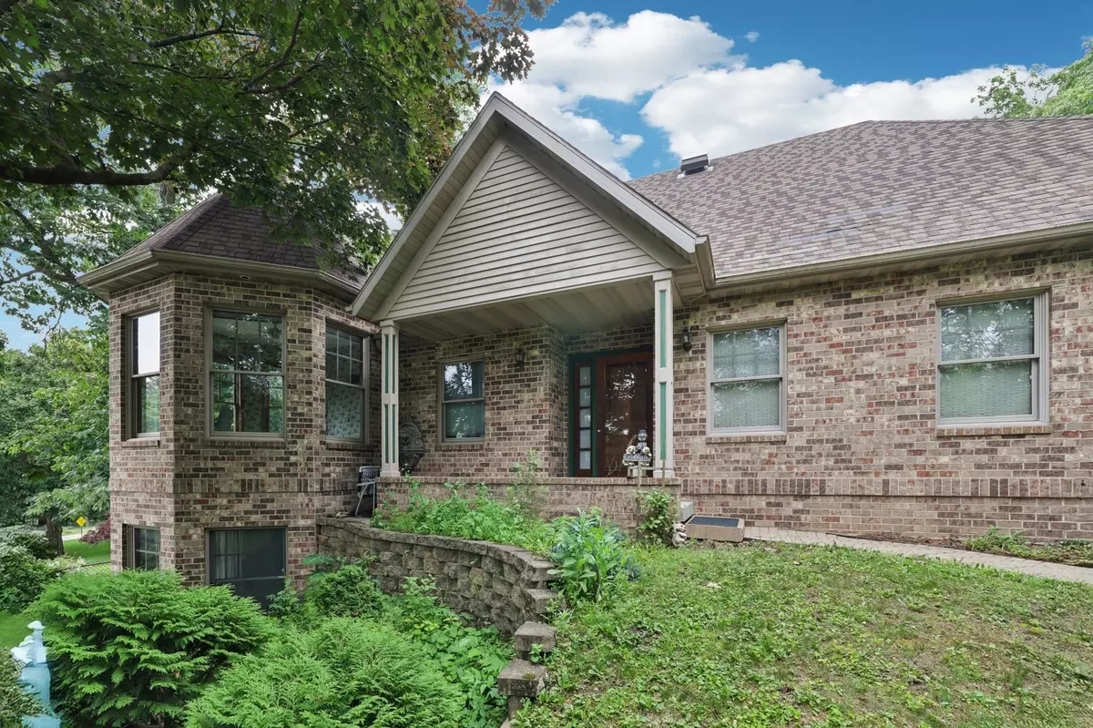 Cambridge, WI 53523,W9084 Lakeview Drive