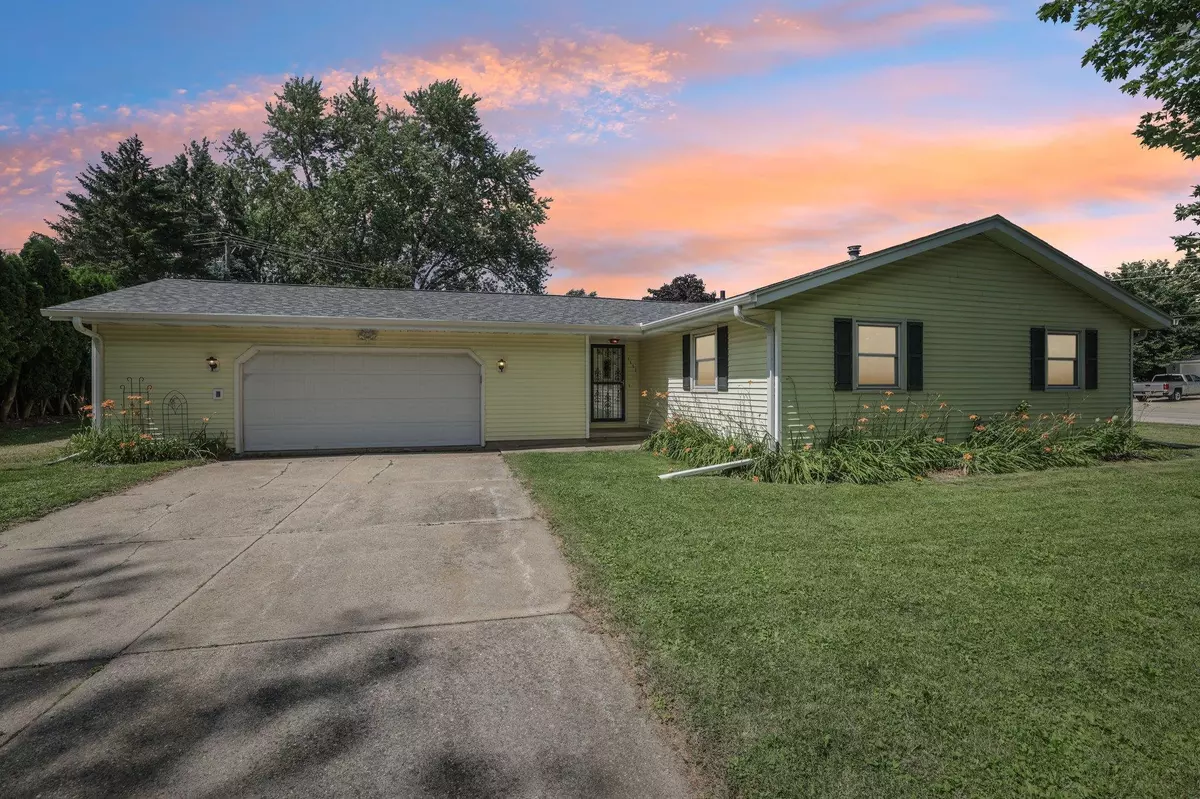 Stoughton, WI 53589,1552 Johnson Street