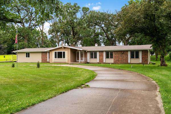 N7977 Forest Park Road, Beaver Dam, WI 53916