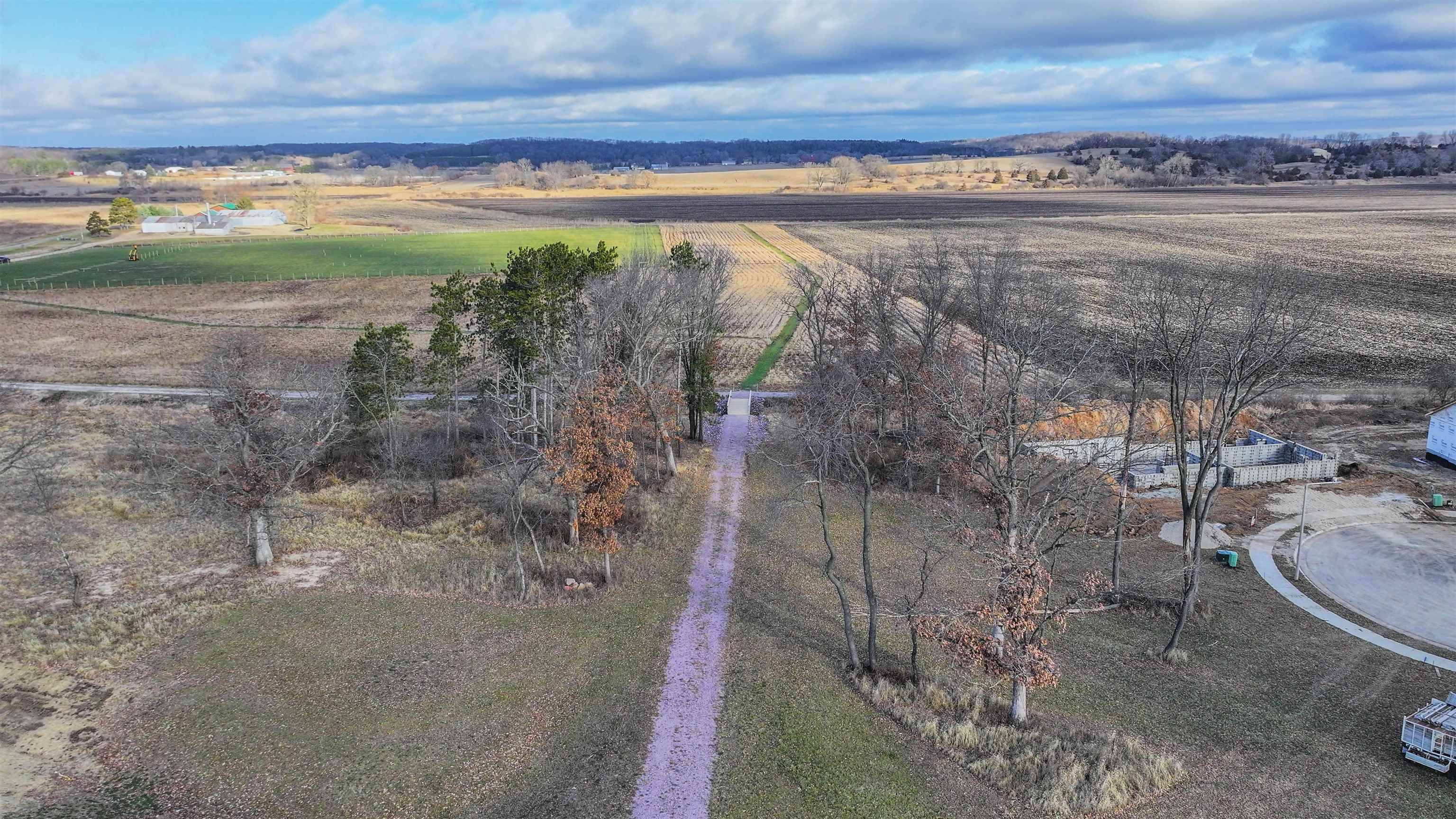 Portage, WI 53901,2937 Bluejay Lane