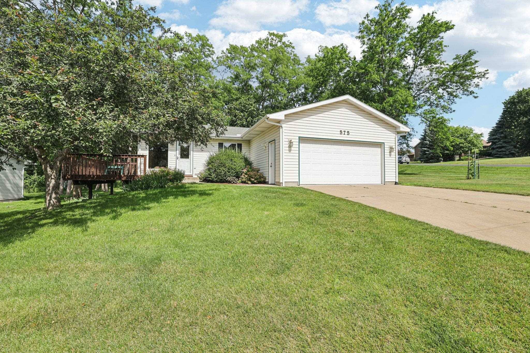 Reedsburg, WI 53959,575 Viking View Drive