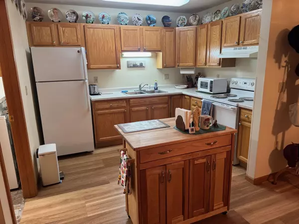 Baraboo, WI 53913,1303 15th Street