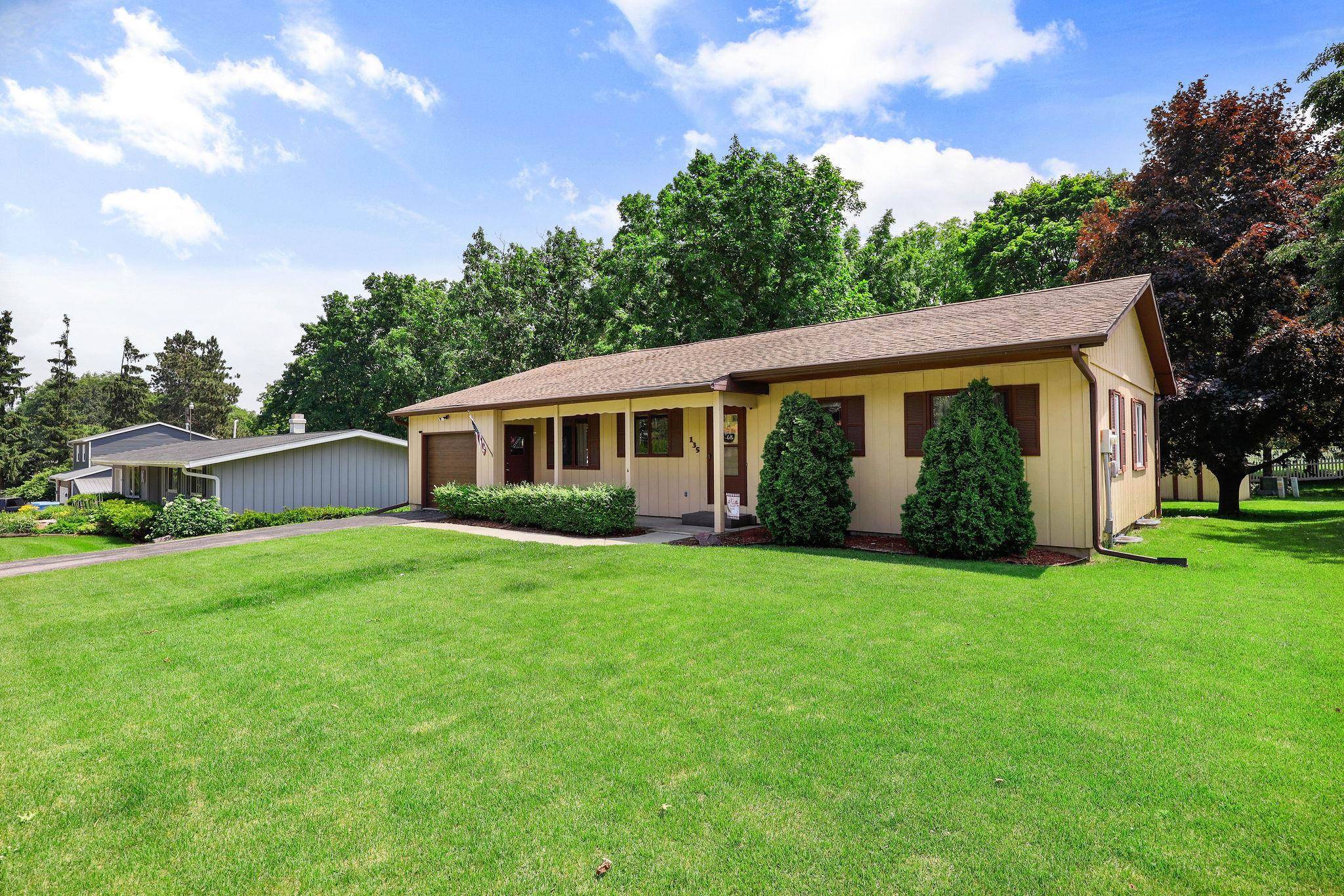 Baraboo, WI 53913,135 13th Avenue