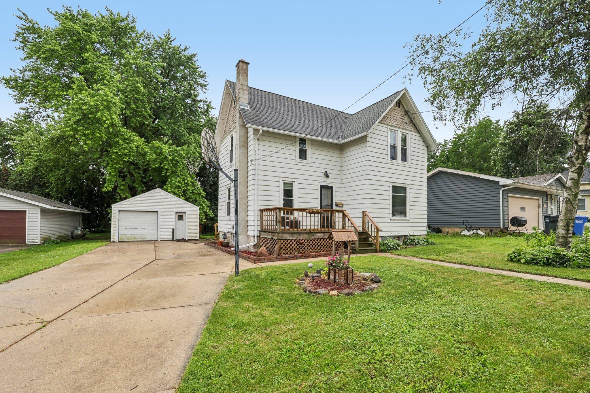 Columbus, WI 53925,516 Poet Street
