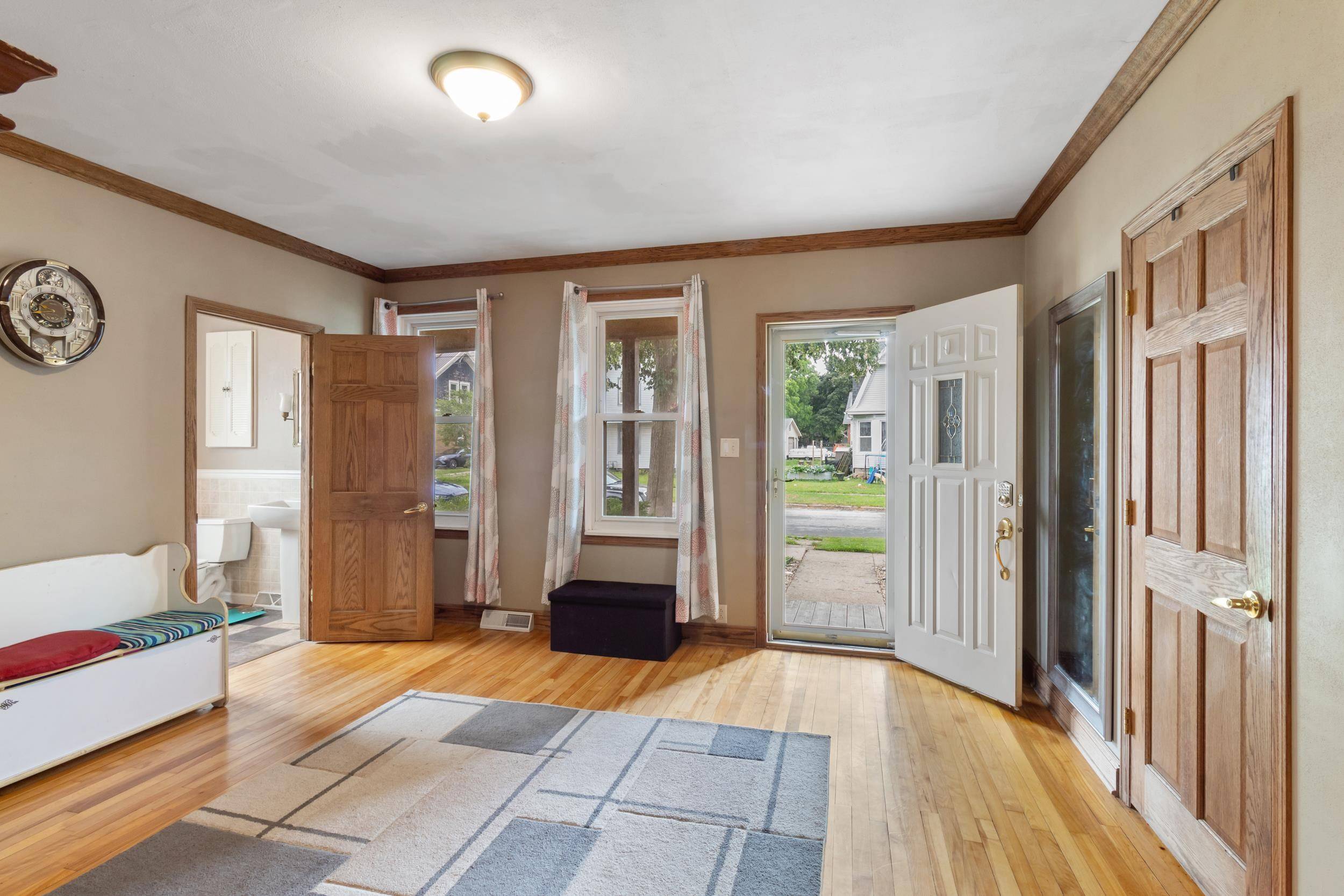 Watertown, WI 53094,313 Dewey Avenue