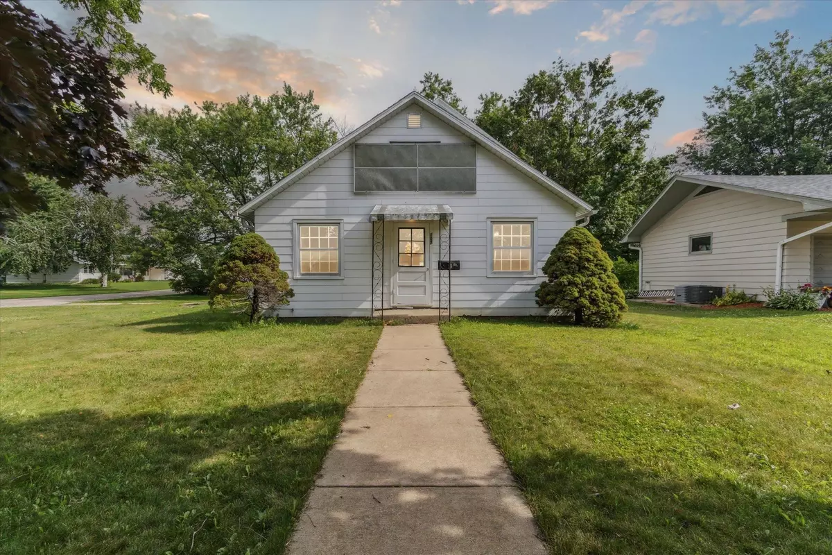 Brodhead, WI 53520,107 9th Street