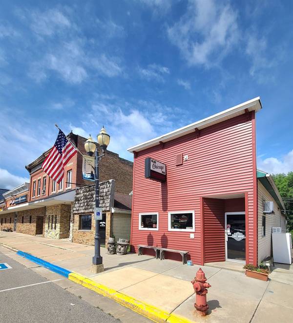 147 N Main Street, Pardeeville, WI 53954