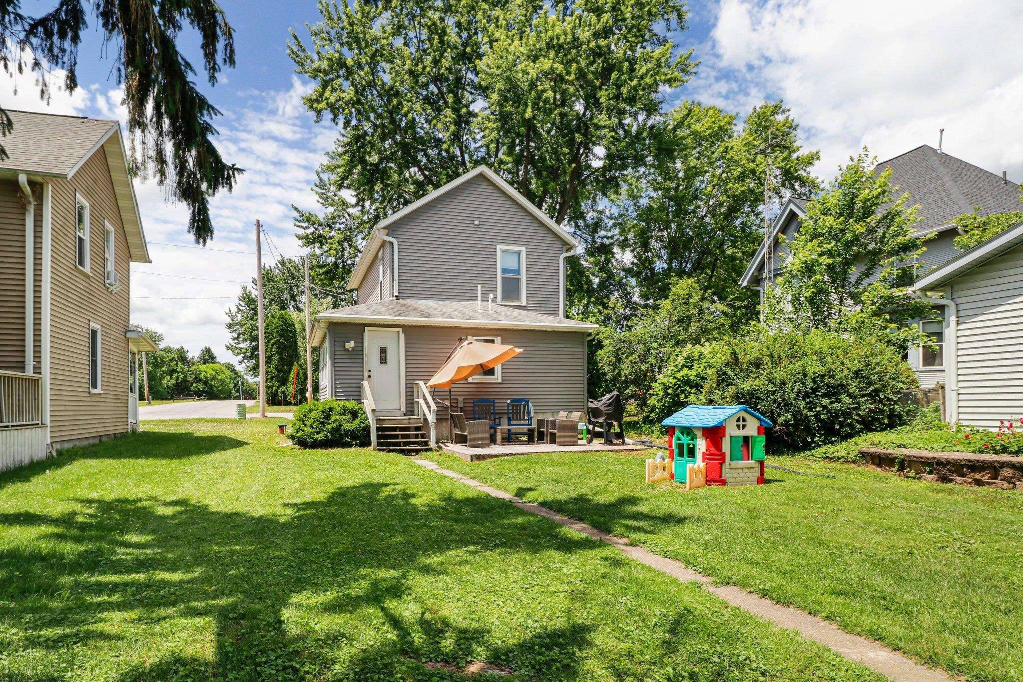 Cambridge, WI 53523,3610 Hollyridge Lane