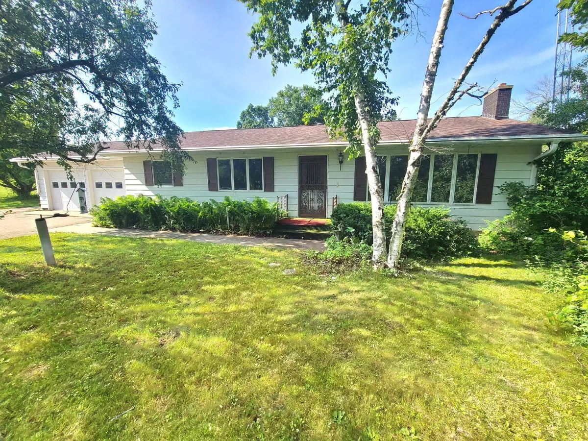 Pardeeville, WI 53954,W5327 Highway 33