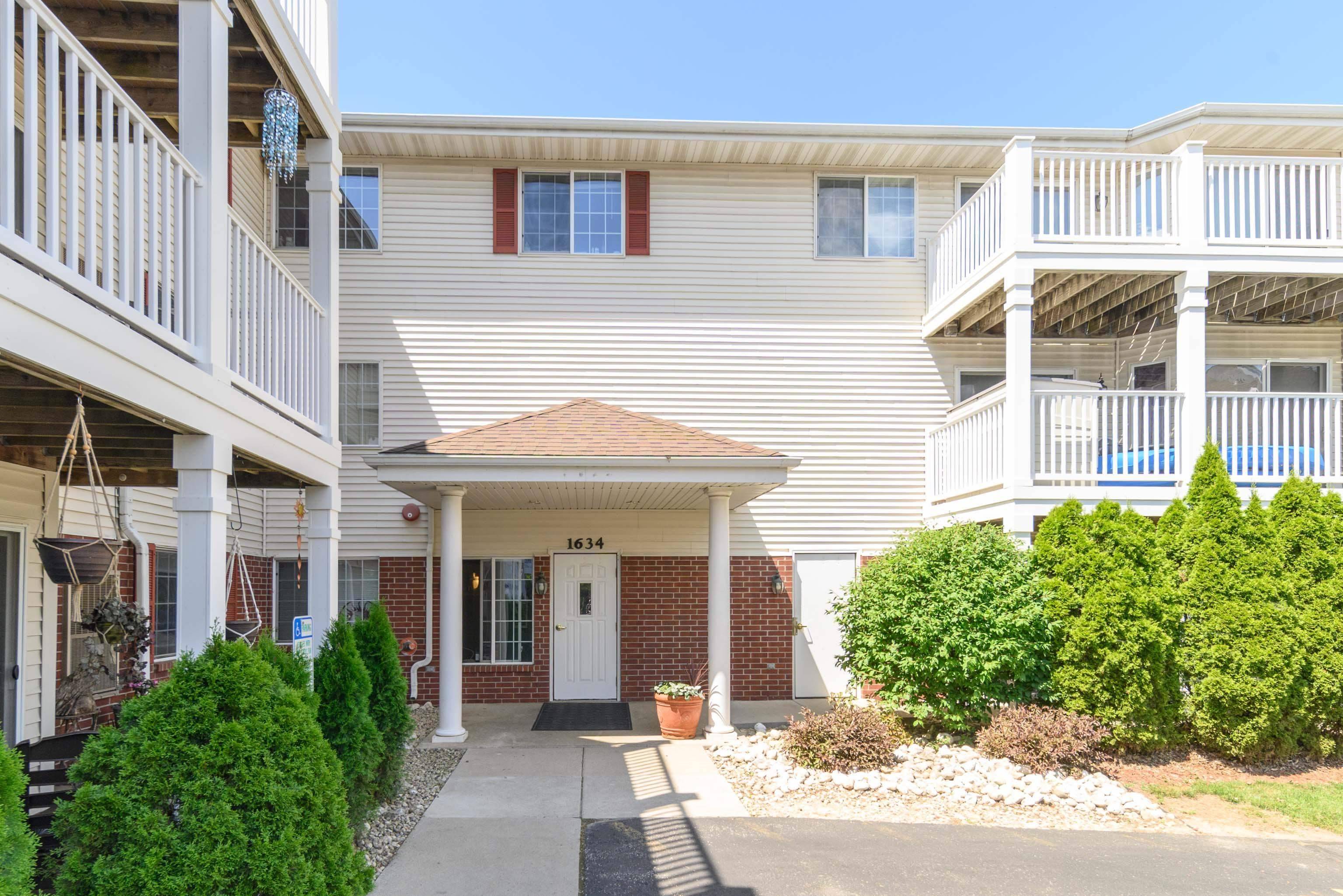 Madison, WI 53718,1634 Kings Mill Way #303
