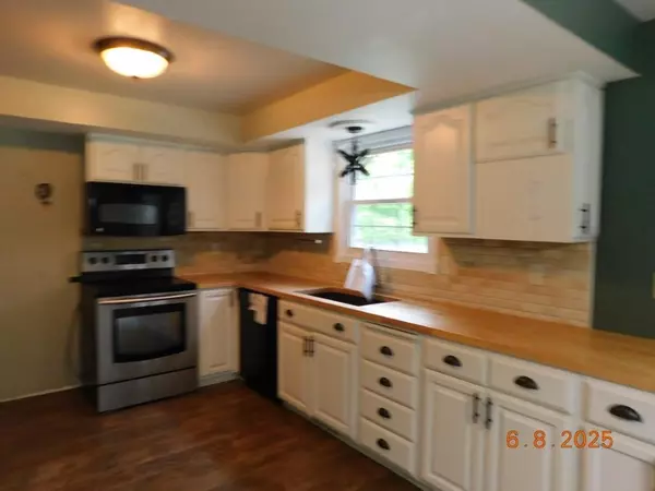 Wisconsin Rapids, WI 54494,7431 Grove Avenue