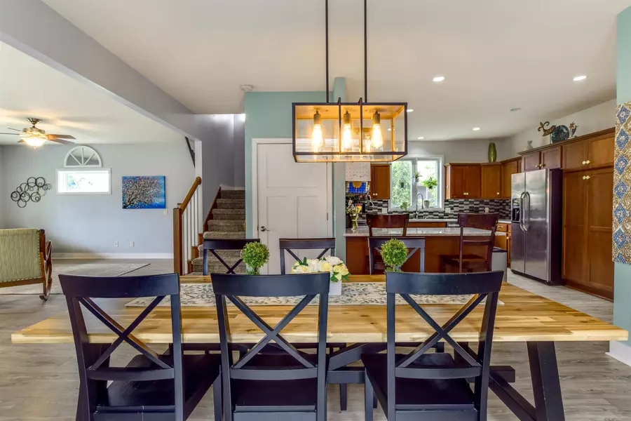 1261 TARA Drive, Sun Prairie, WI 53590