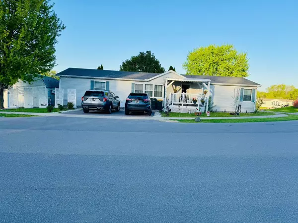 Baraboo, WI 53913,904 Moore Street