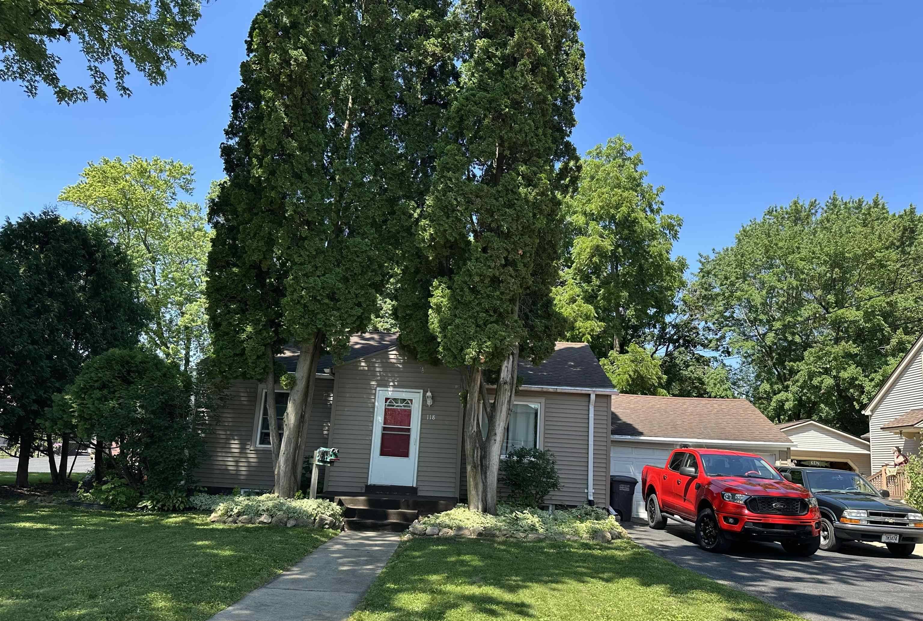 118 JOHNSON Street, Stoughton, WI 53589