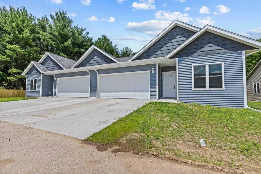 602 E Madison Avenue #38, Milton, WI 53563