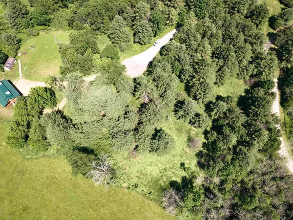 La Valle, WI 53941,L10 Catbird Court
