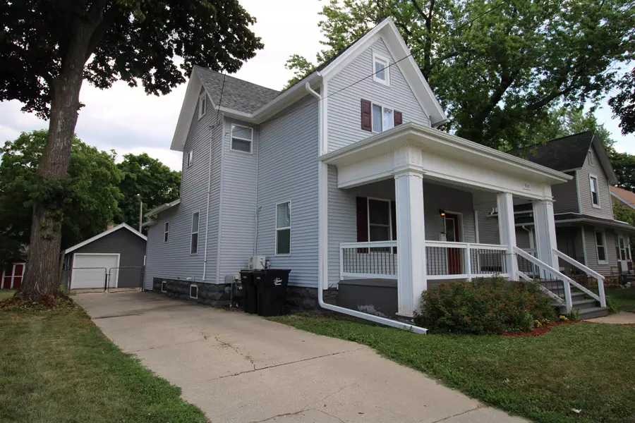 939 11TH Street, Beloit, WI 53511-999