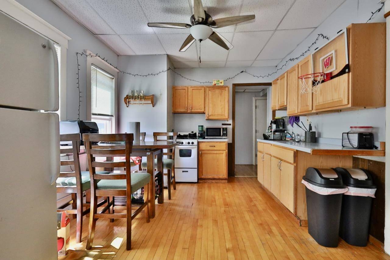 Madison, WI 53703,554 W Mifflin Street