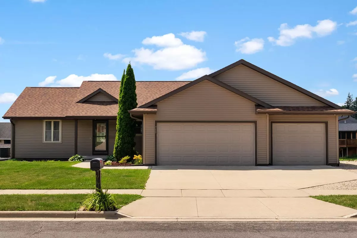 Evansville, WI 53536,713 Orchard View Drive