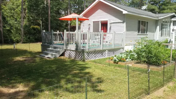 Lone Rock, WI 53556,E2865 Branch Trail