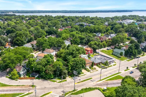 Madison, WI 53704,2245 Winnebago Street