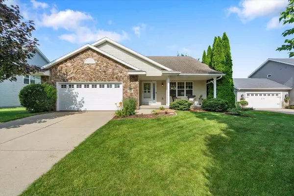 2869 Larkspur Lane, Fitchburg, WI 53711