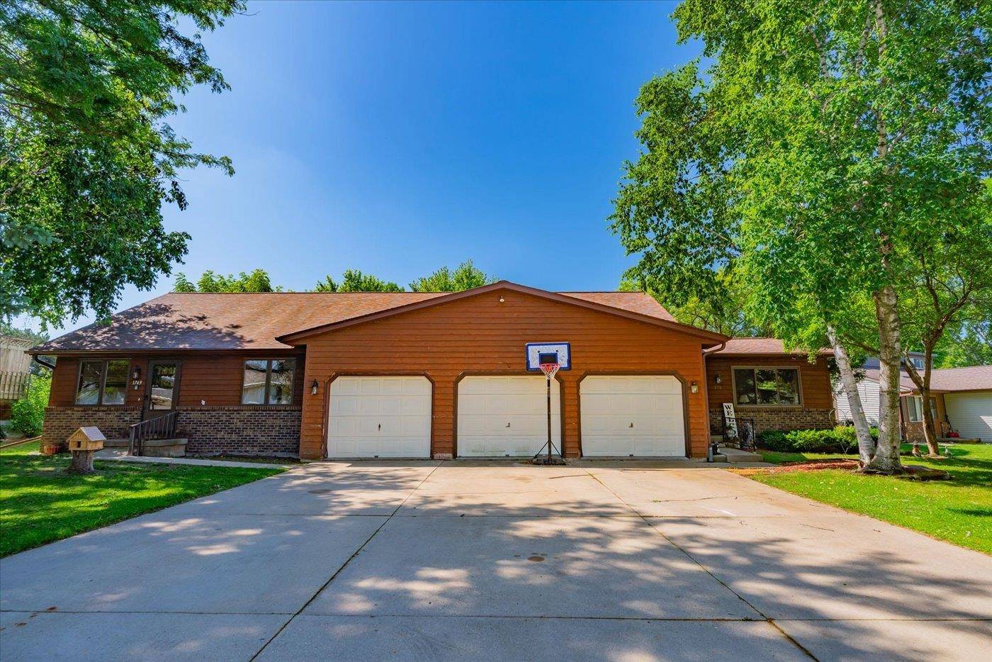 Sun Prairie, WI 53590,1749-1751 Delaware Drive