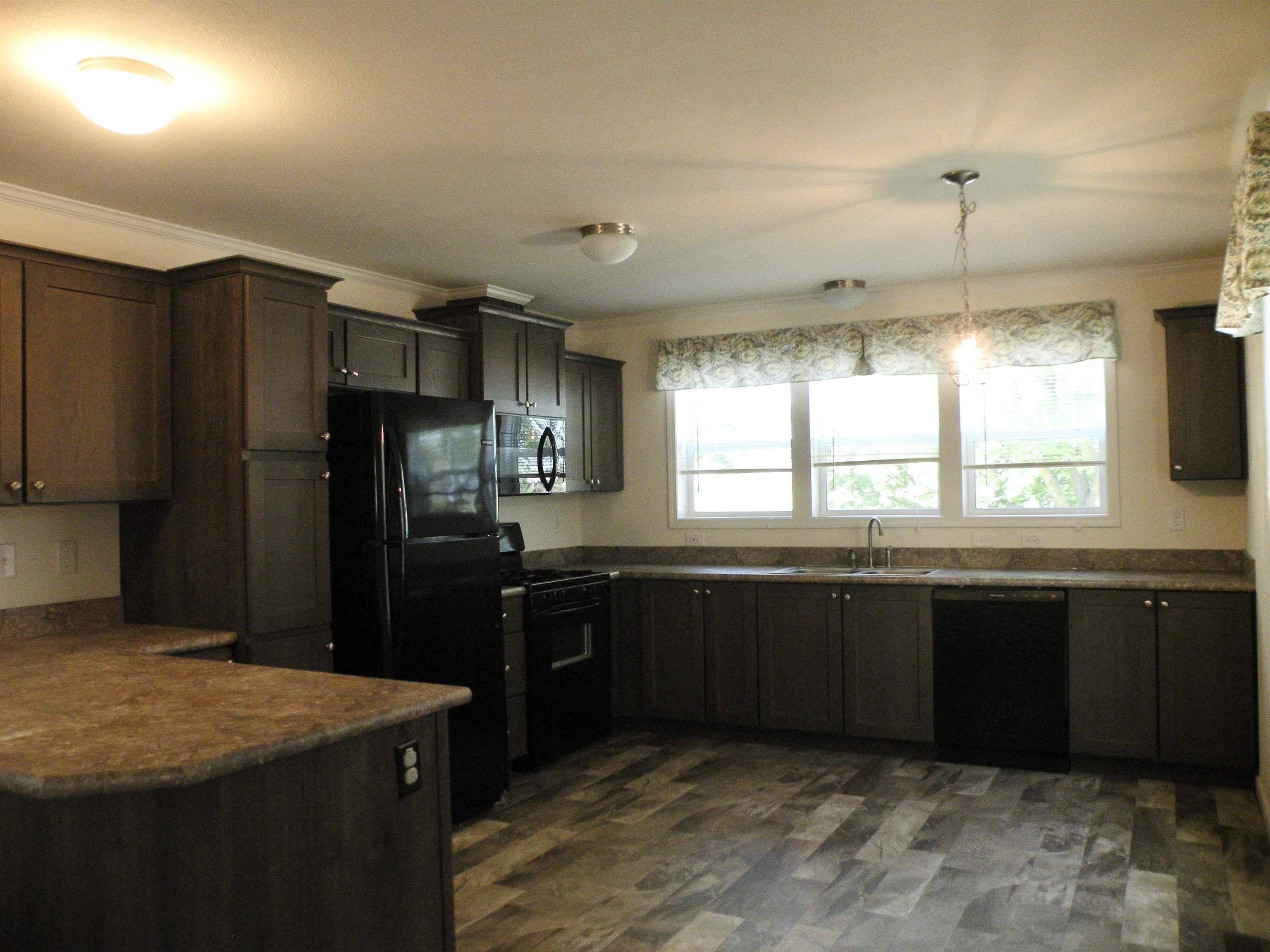 Bloomington, WI 53804,121 Court Street #5