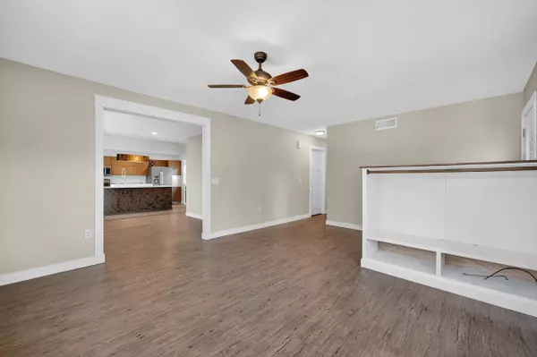 Madison, WI 53714,221 Buckingham Lane