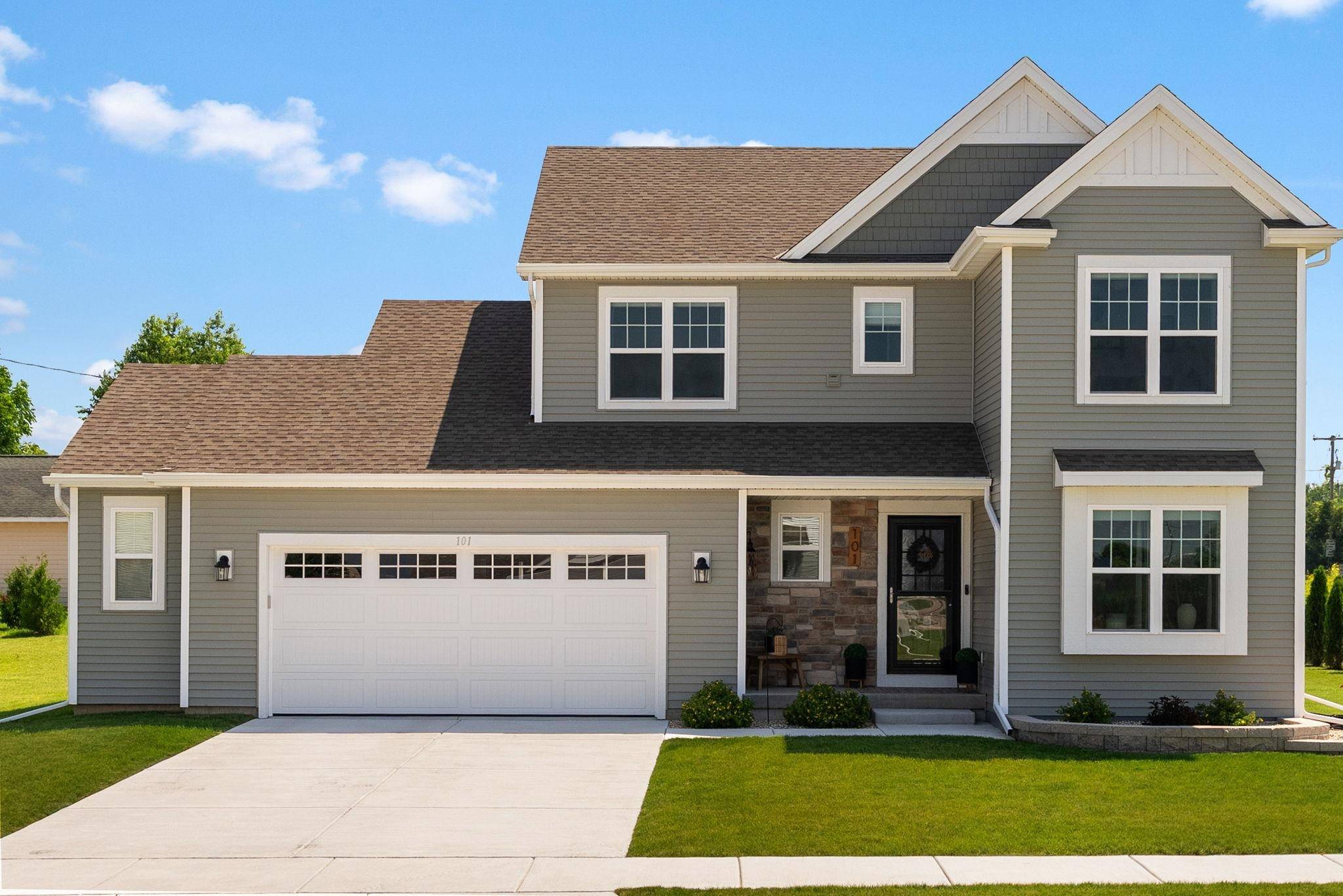 101 Mary Belle Lane, Beaver Dam, WI 53916