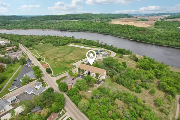Sauk City, WI 53583,50 Hemlock Street #18