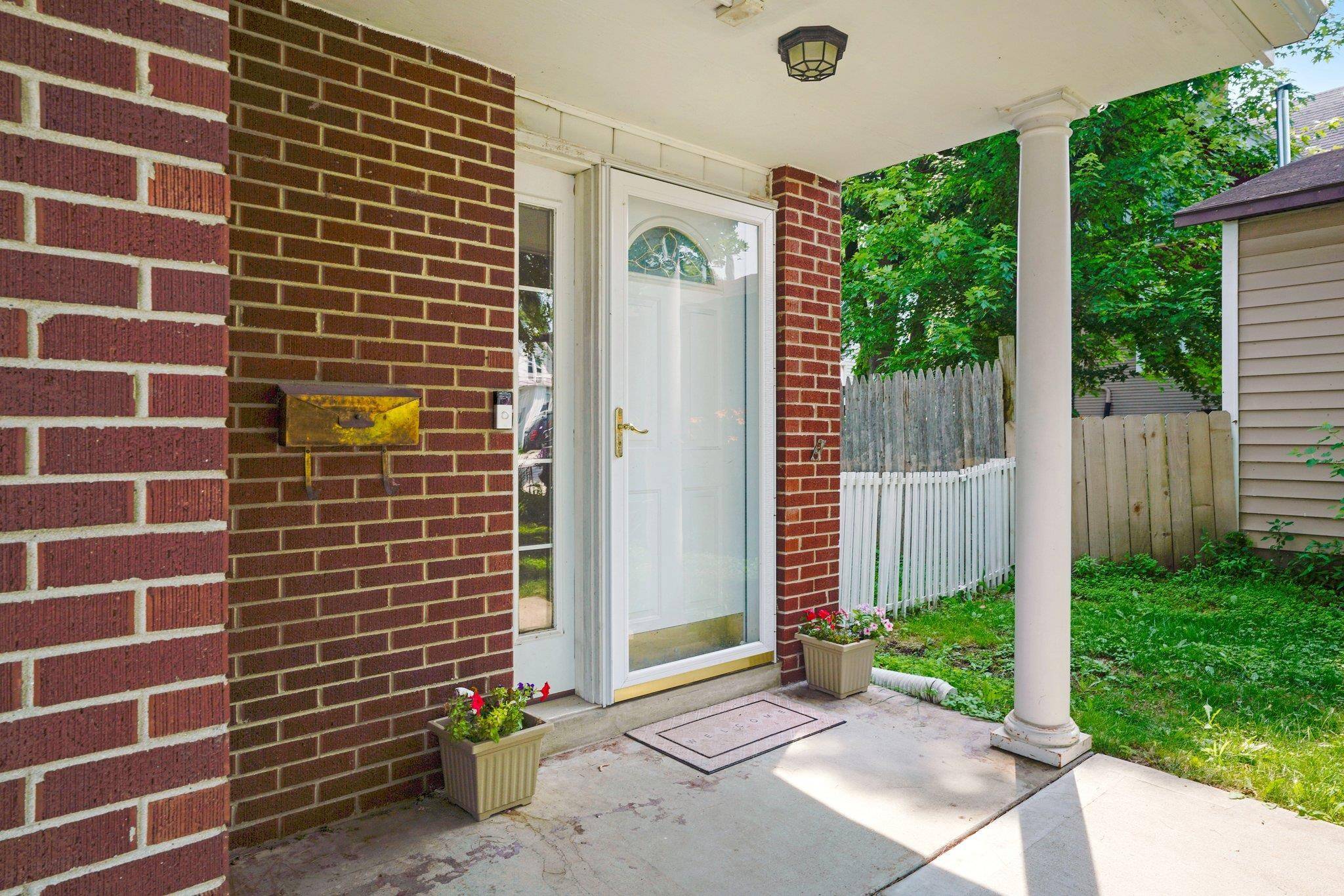 Watertown, WI 53098,205 Elm Street