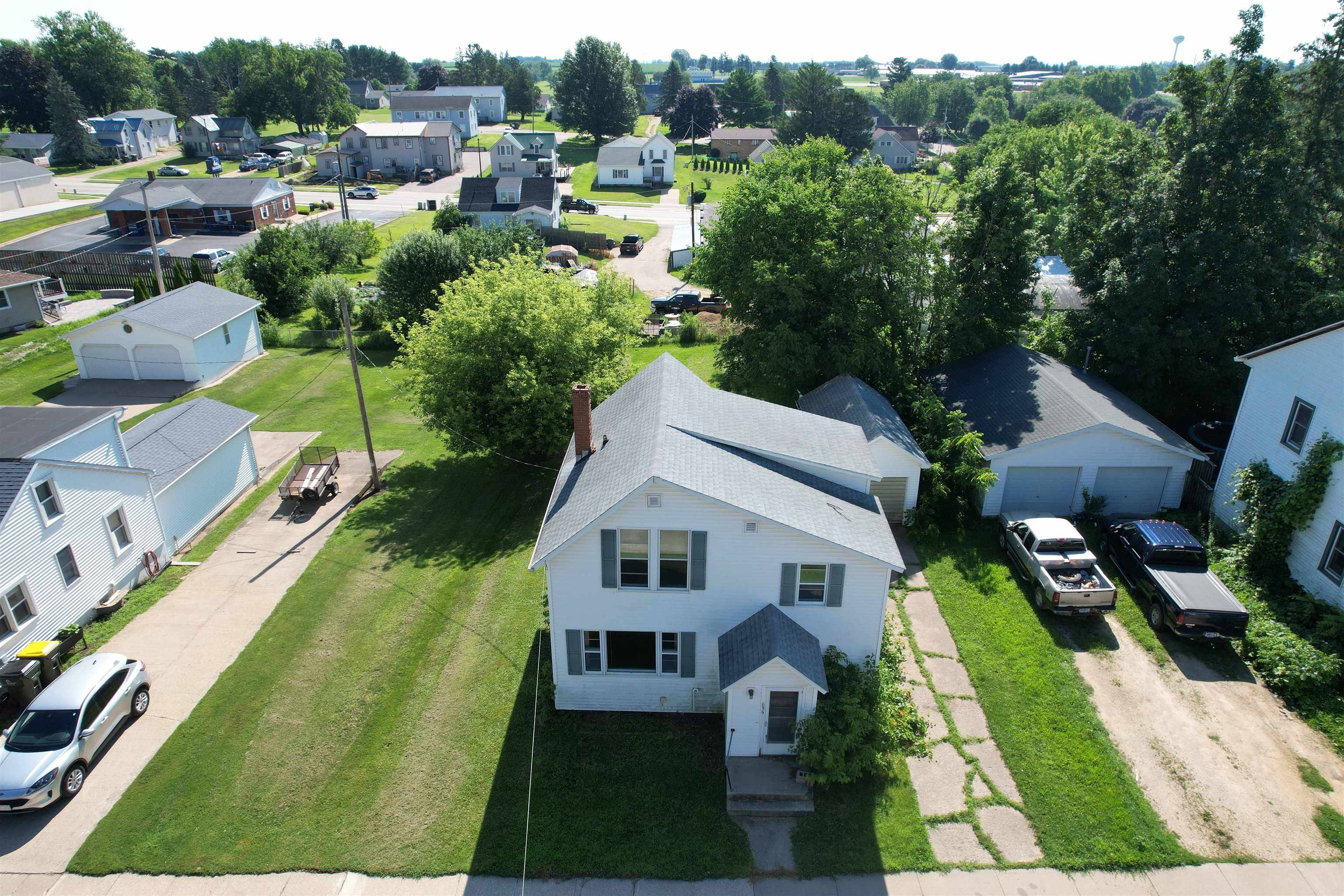 Lancaster, WI 53813,635 N Jefferson Street