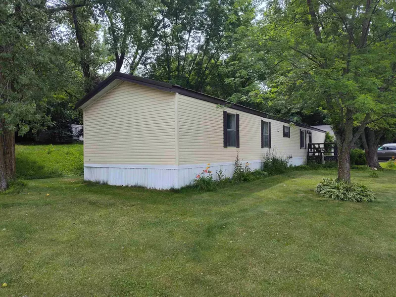 1903 County Road A #36, Baraboo, WI 53913