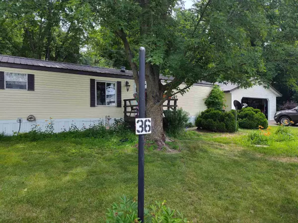 Baraboo, WI 53913,1903 County Road A #36
