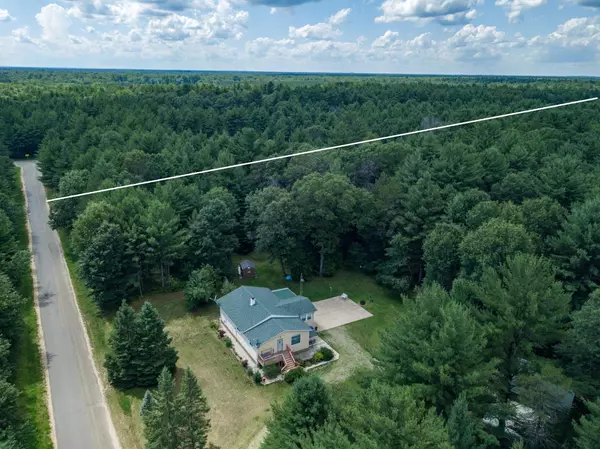 Necedah, WI 54646,W5864 16th Street