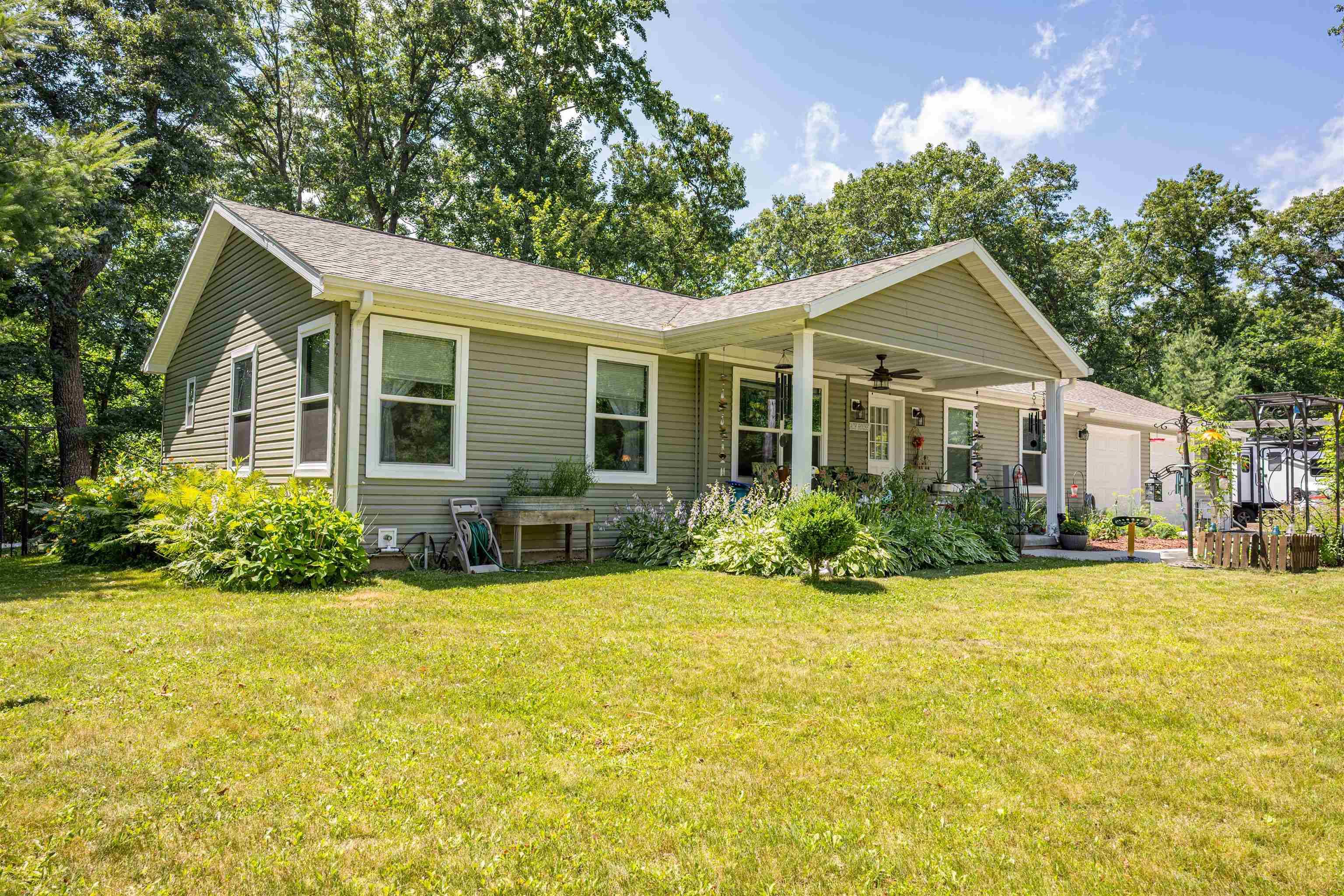 S1919 Whitetail Drive, Reedsburg, WI 53959