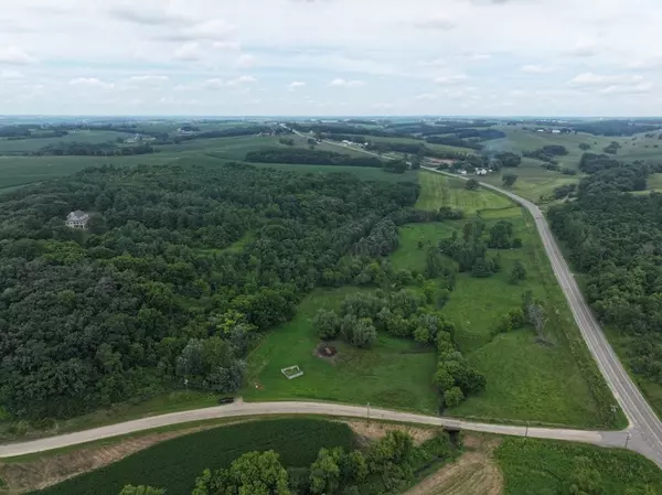 Darlington, WI 53530,35 M/L Acres Crist Lane