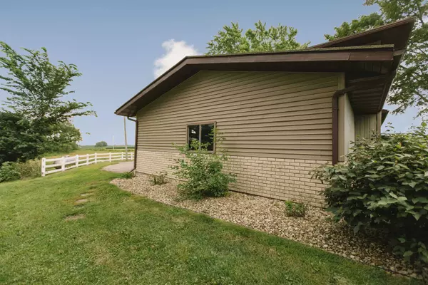 Platteville, WI 53818,384 Wildcat Road