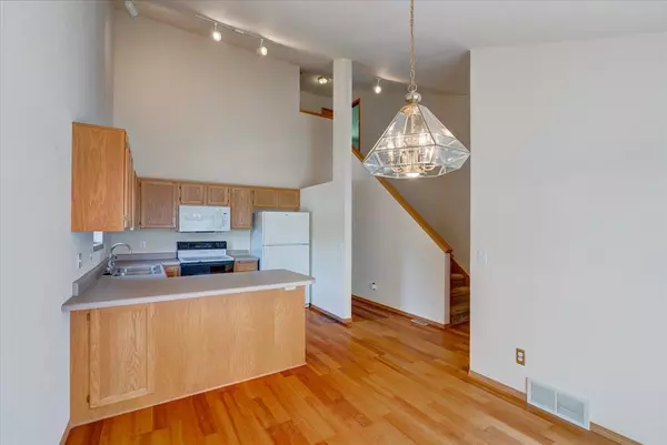 Madison, WI 53704,5158 Ridge Oak Drive