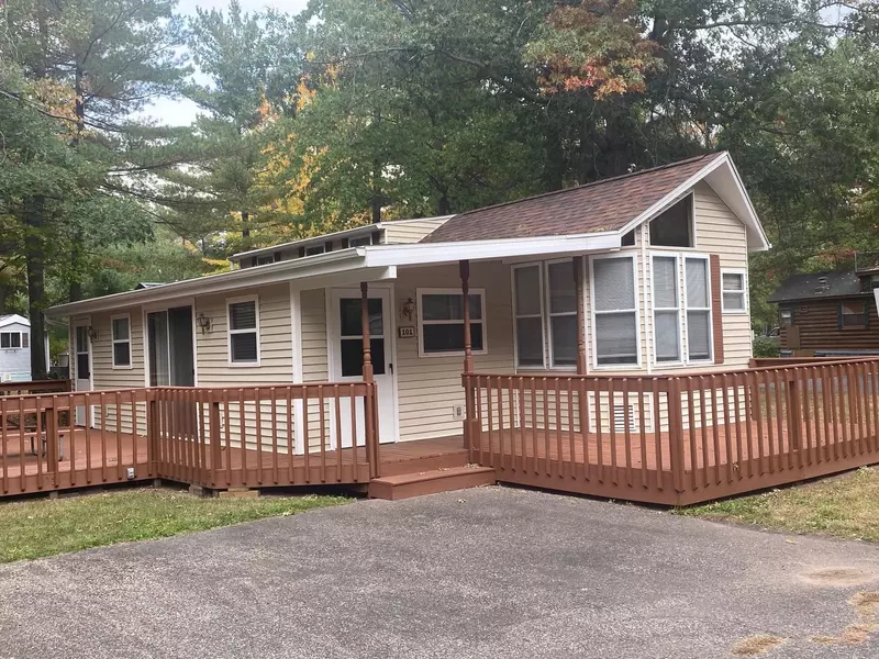 101 Autumn Court #7, Wisconsin Dells, WI 53965