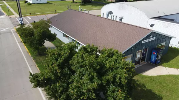 Mauston, WI 53948,603 N Union Street