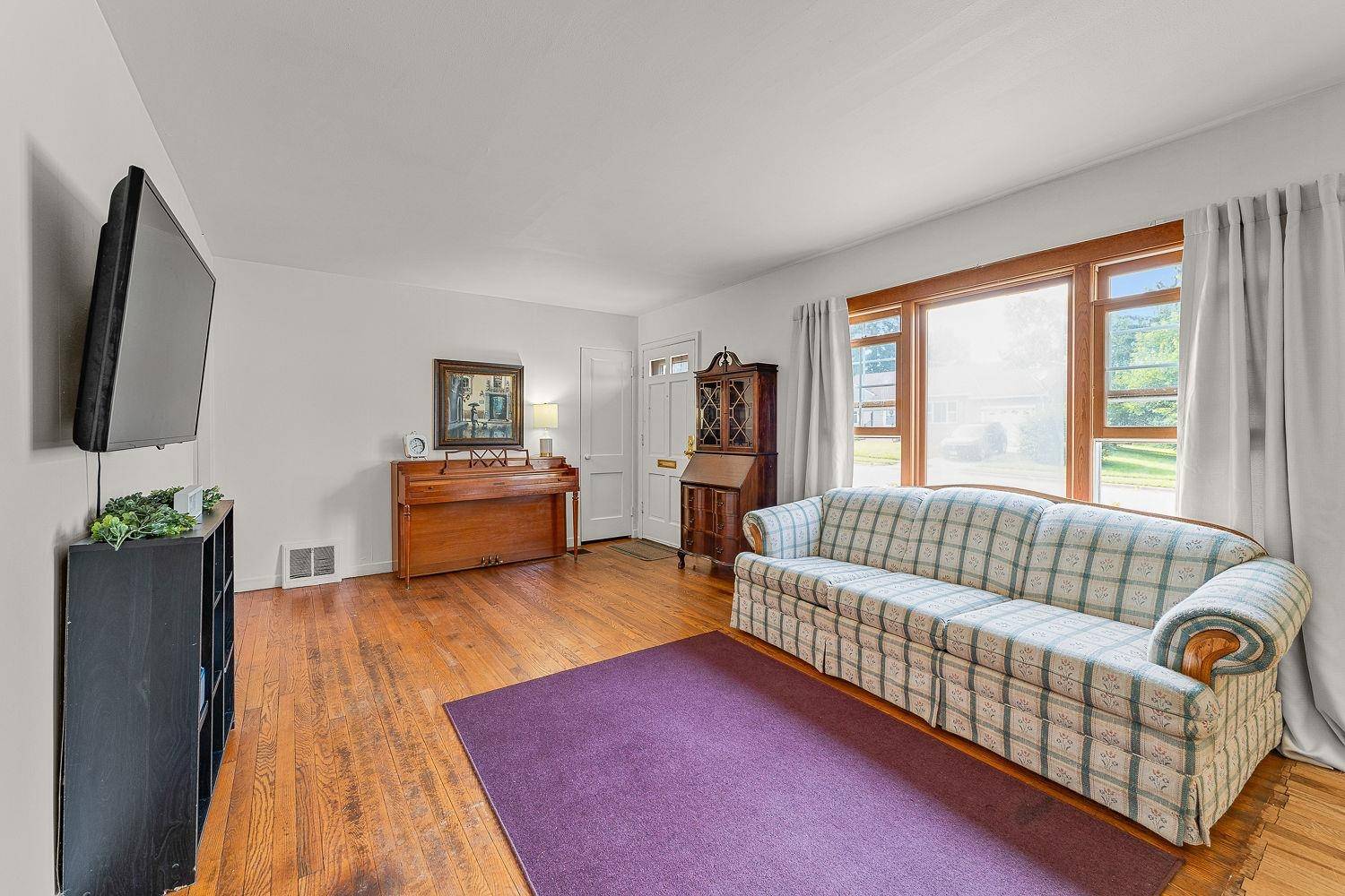 Baraboo, WI 53913,331 Badger Drive